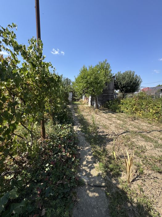 Vand Teren cu Casa Comuna Lipănesti Prahova DN1A