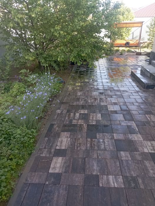 Укладка брусчаток