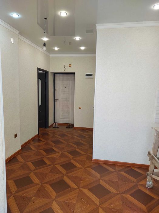 1 бөлмелі үй 3 этаж 38 ш а сатылады