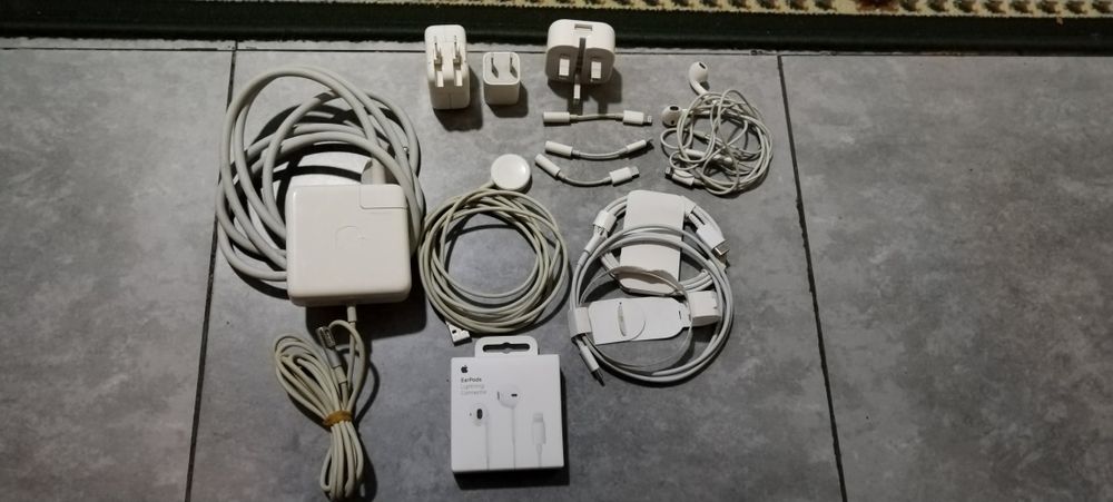 Аксессуары Apple EarPods Light ING. 3,5 jack, type-c100% Original