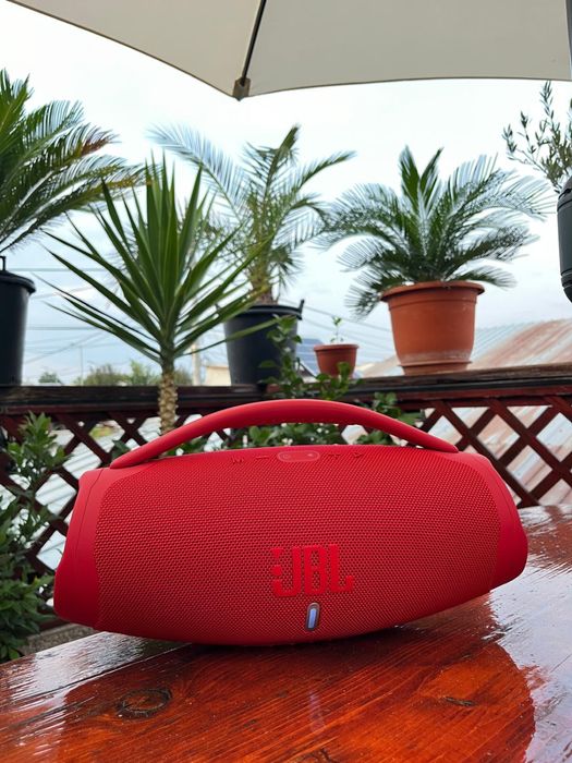 Boxa portabila bluetooth