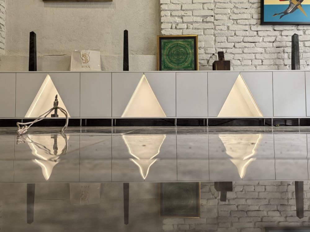 Бутикови мебели MDF