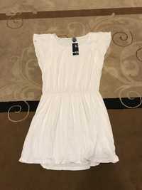 Бяла лятна рокля размер 38-40