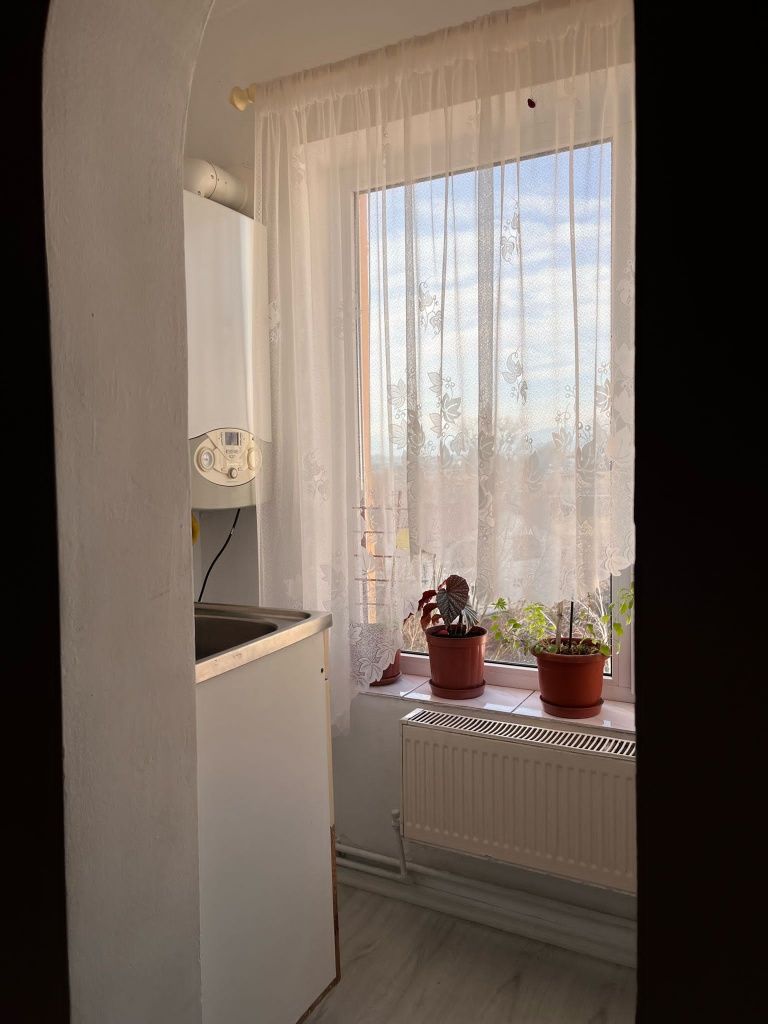 Vand apartament 2 camere Codlea