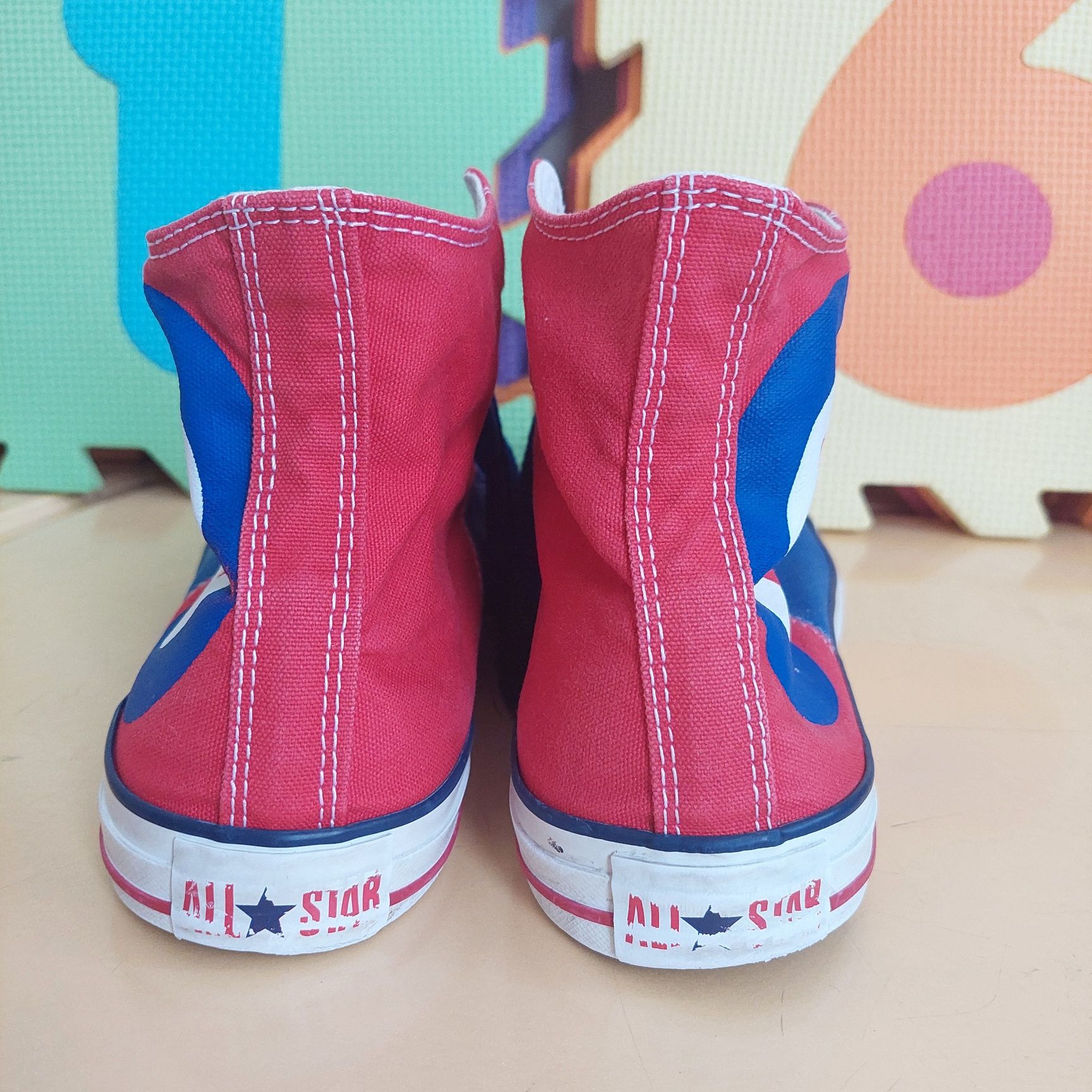 Кецове  Converse