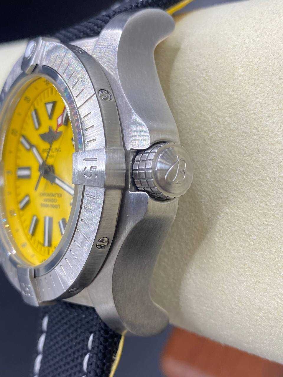 Breitling A17319 Avenger Automatic 45mm Seawolf