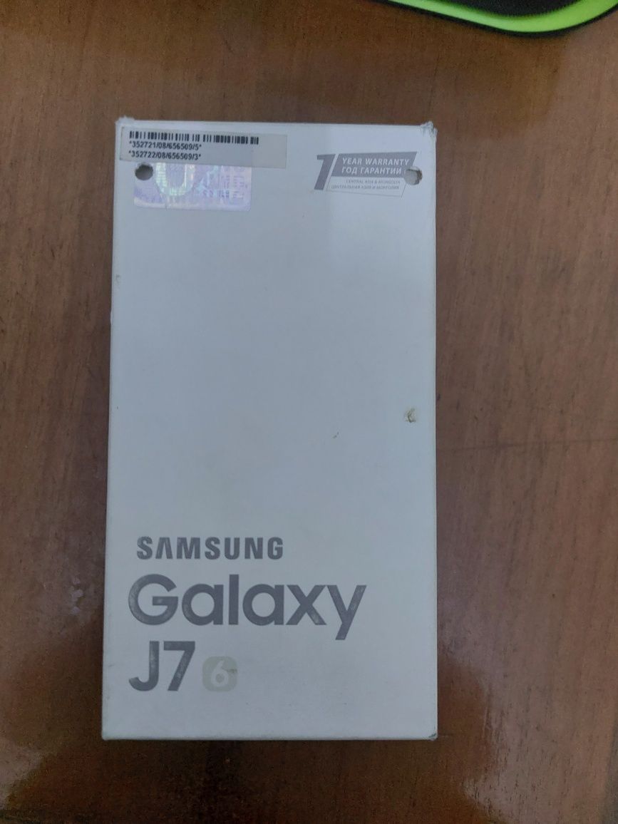 Телефон j7 Samsung