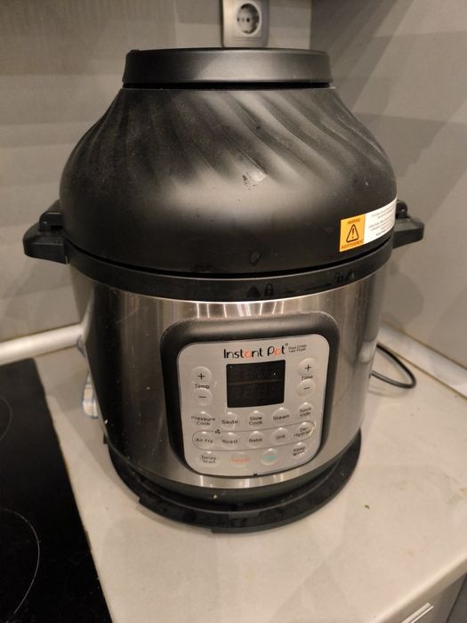 Мултикукър Instant pot duo crisp