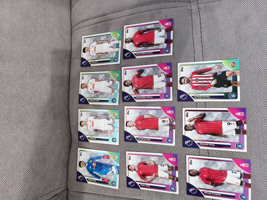 Topps Premier League сезон 2025/2026