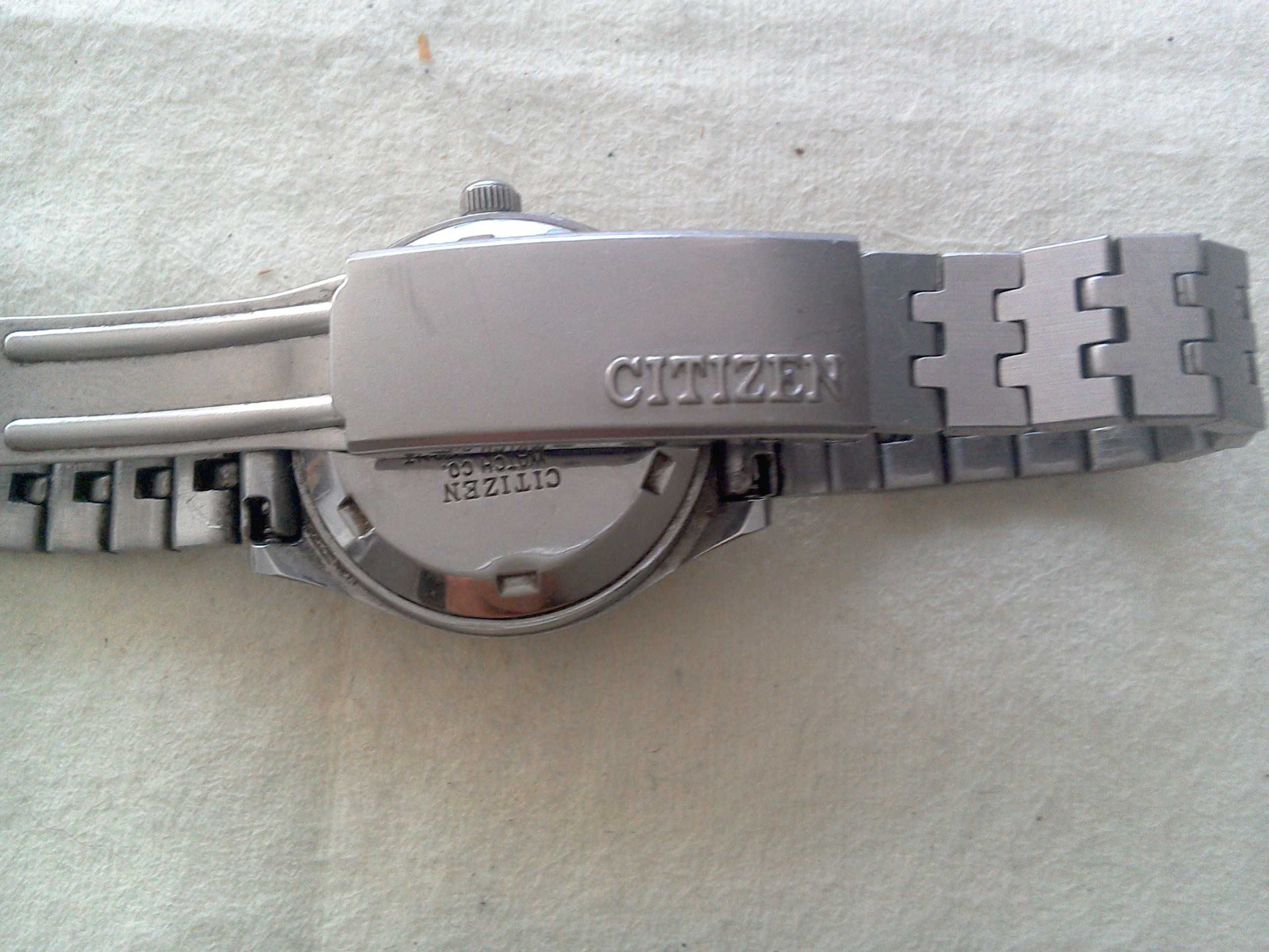 Ceas Citizen, automatic, diametru: 27mm fc, Day date, capac pe filet