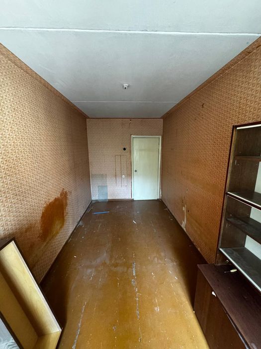 Продаётся 2/2/4 на Максим Горьком