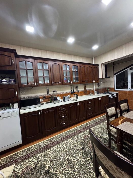 Продается квартира на ц-6