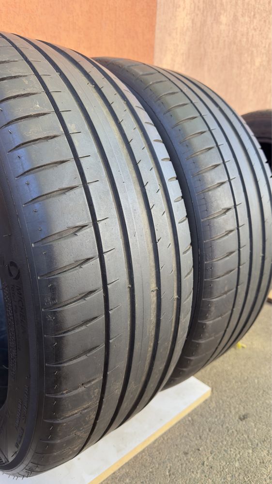 Anvelope 235 45 R18 Michelin