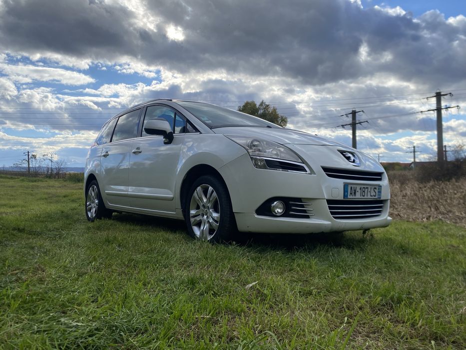 Peugeot 5008 1.6 hdi family