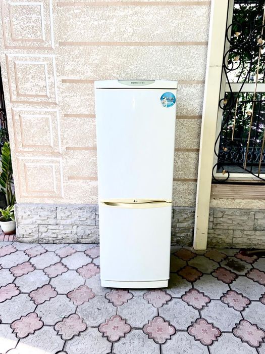 Продам холодильник рабочий с доставкой