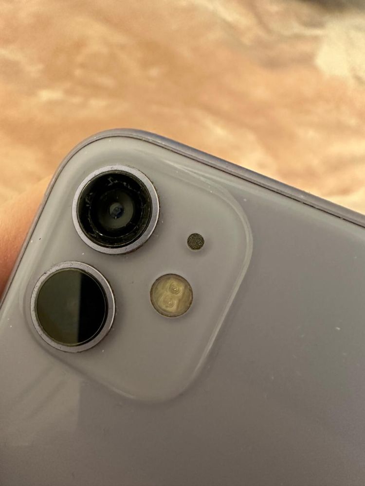 iphone 11,оригинал