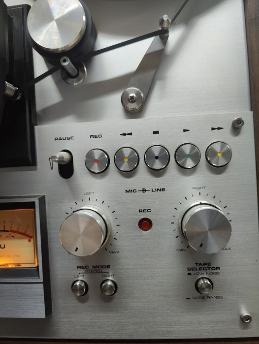 Akai GX-630 in stare excelenta