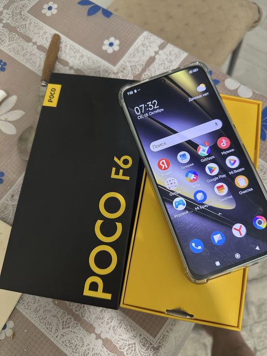 Продам Poco F 6 в идеяльном состояний 12/512