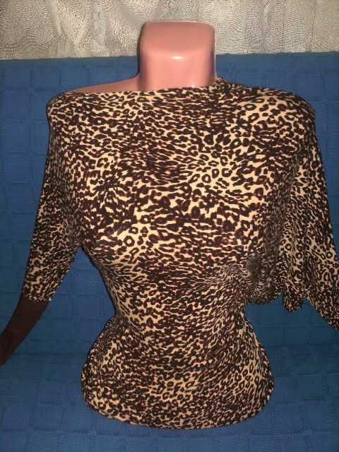 Bluză Mexton animal print pe un umăr  TRANSPORT GRATUIT