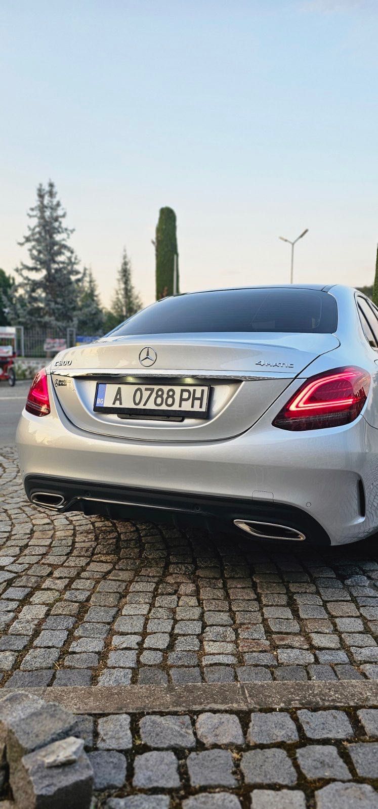 Mercedes-Benz C 300 AMG 4MATIC FACELIFT 27К РЕАЛНИ КМ!!!
