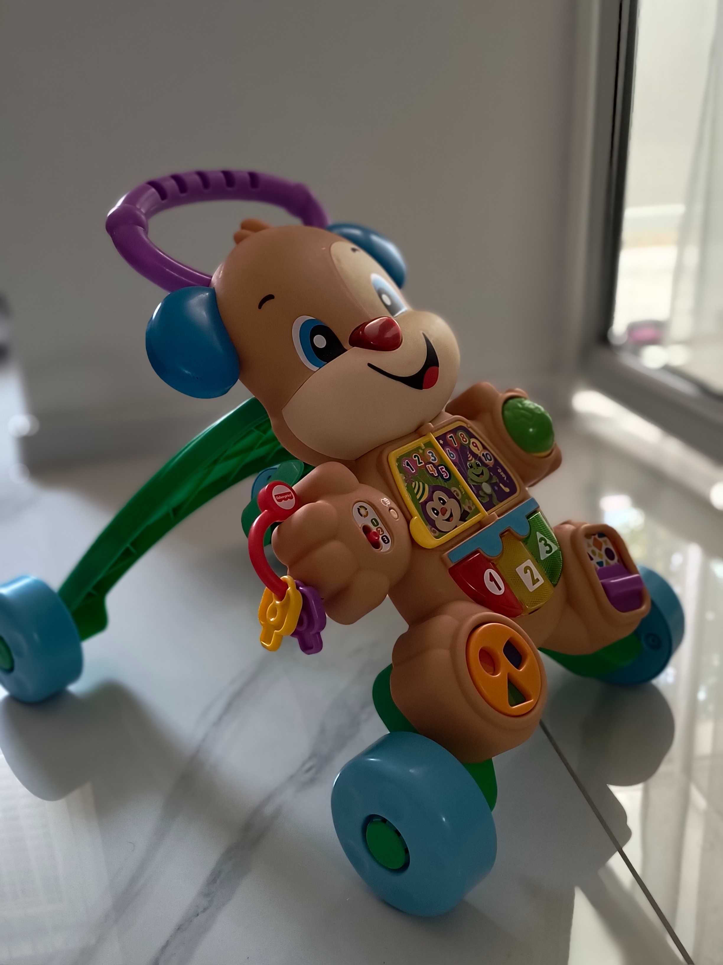 Детска проходилка на Fisher Price Laugh & Learn - Кученце.