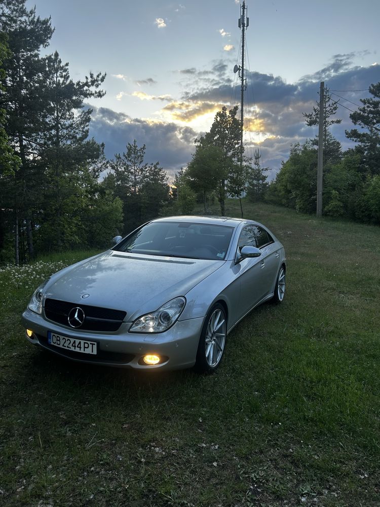 Продавам Mercedes CLS 500, 306, W219
