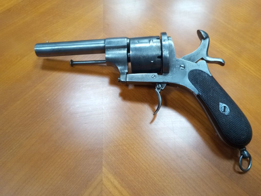 Рядък испански револвер/пистолет