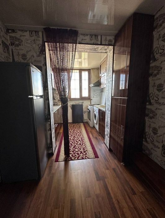 Срочно сдается 2х комнотний квартира