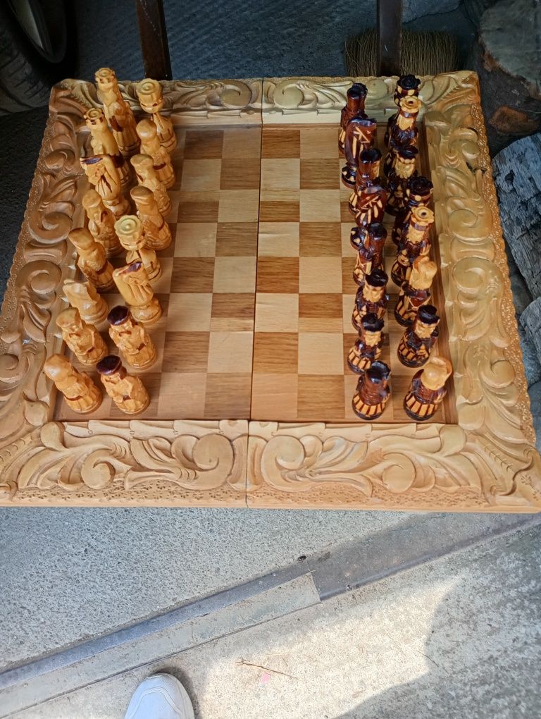 Tabla șah lucrata manual