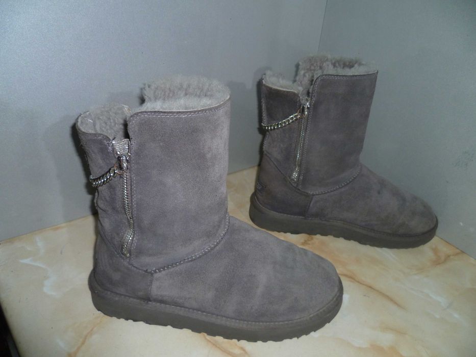UGG оригинални ботуши №40