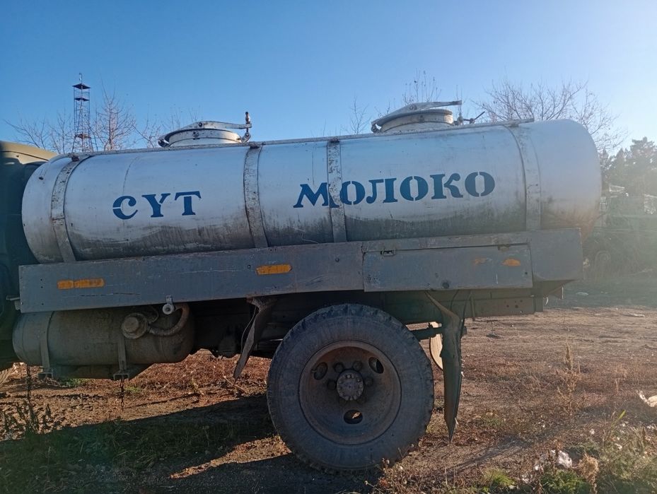 Продам бочку молоковоз