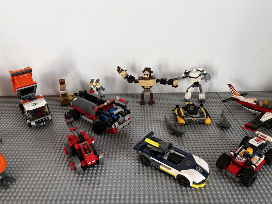 Lwgo avioane, figurine, masina de politie, excavaror