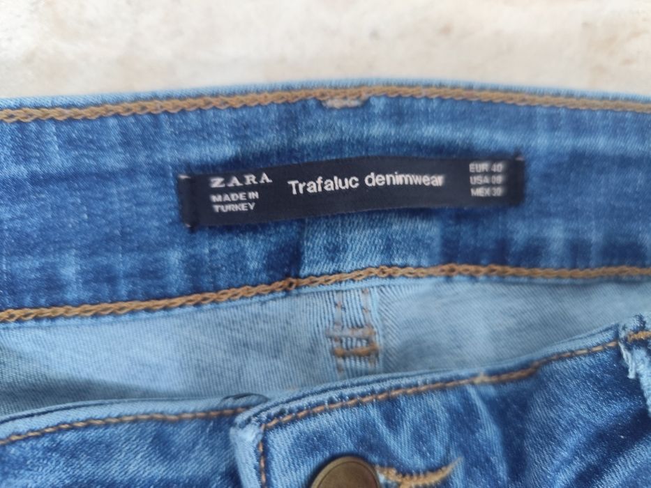 Blugi Zara Trafaluc - mărime 40 - talie elastica 76->96 cm