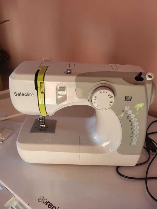 Masina de cusut electrica selecline