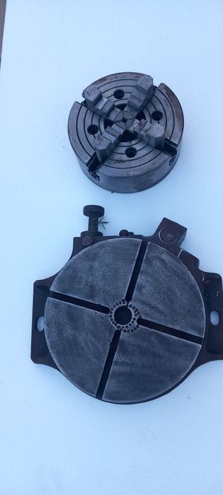 Platou reglabil masă frezare/ universal strung cu 4 bacuri