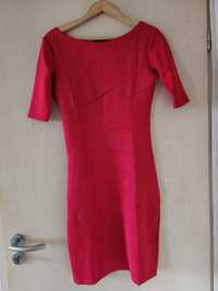 Елегантна червена права рокля