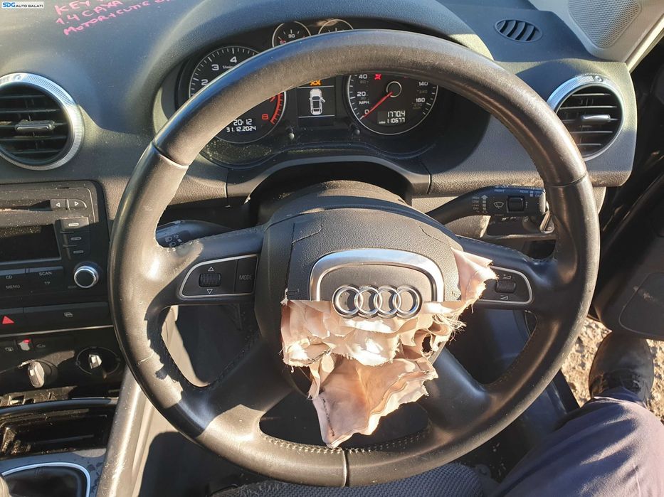 Volan Piele 4 Spite cu Comenzi FARA Airbag Audi A3 8P FL Facelift 2008 - 2013 [K2060]