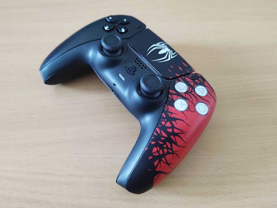 Джойстик Spiderman за Playstation 5, оригинален, Dualsense