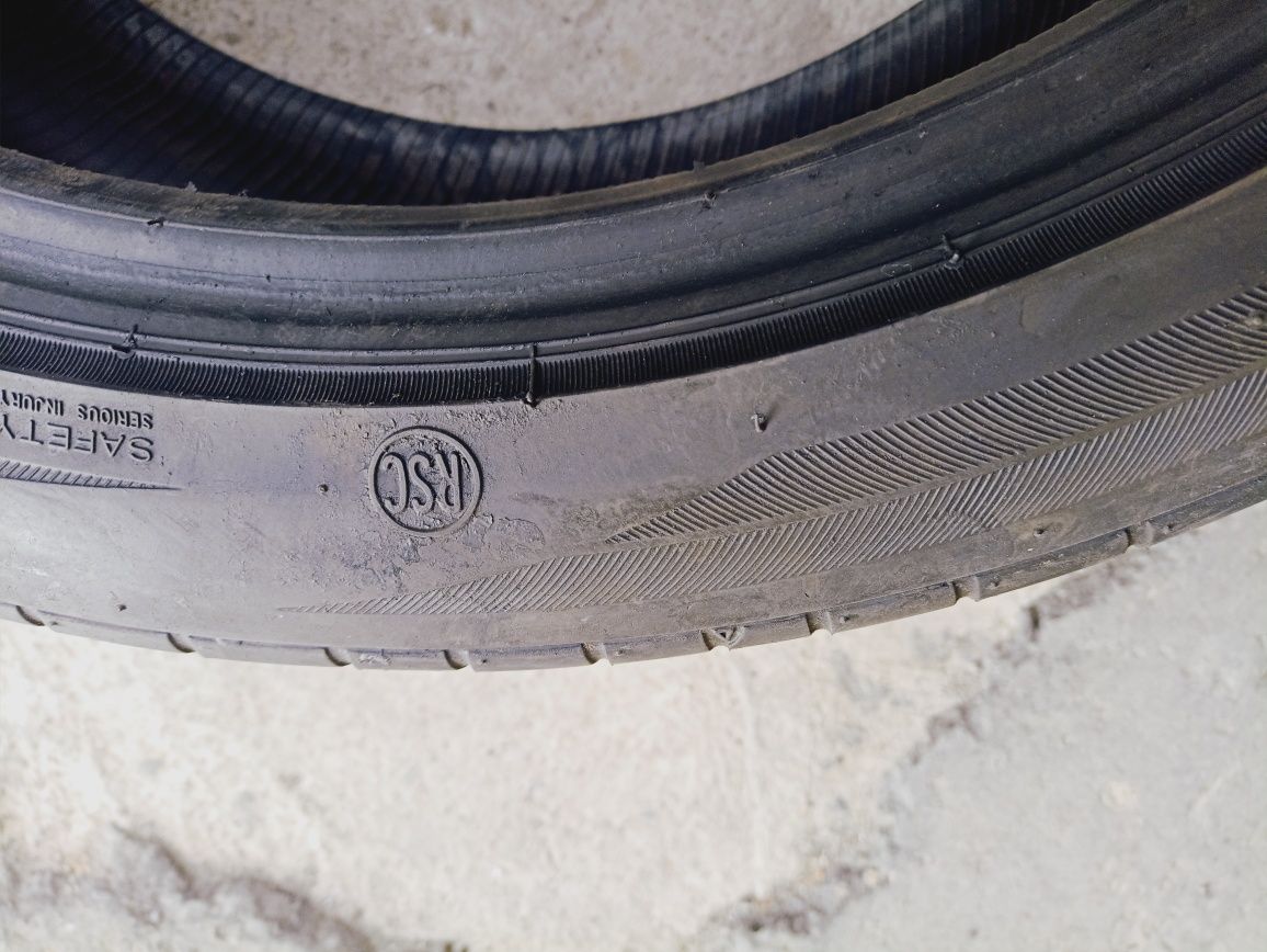 4 anvelope RunFlat pe doua latimi Bridgestone 315/35 R20 si 275/40 R20