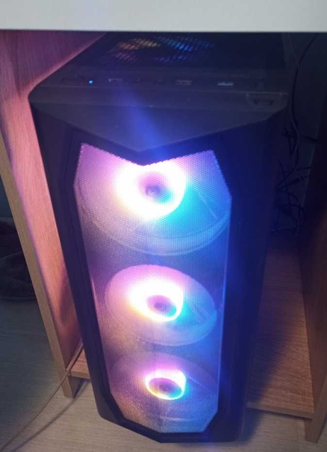 Геймърски компютър Intel I5-9400f 32gb ram