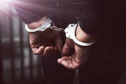 Aдвoкaт пo угoлoвным дeлaм