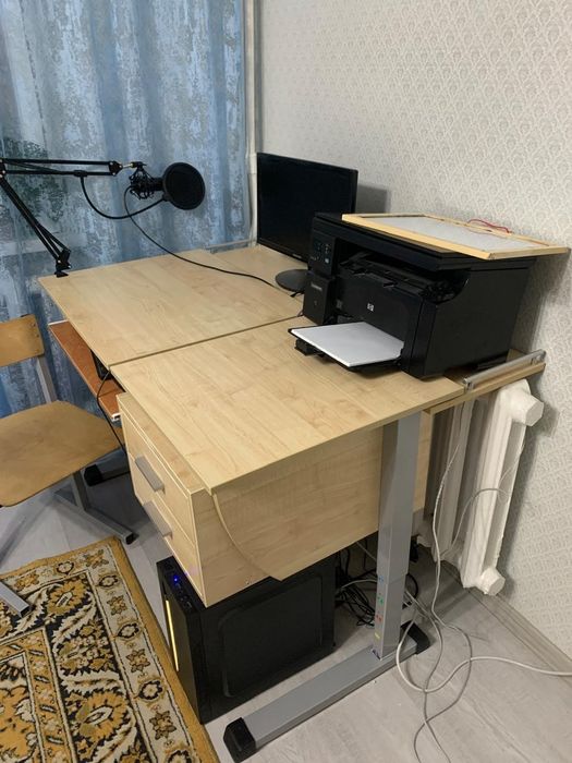 Продам стол школьника