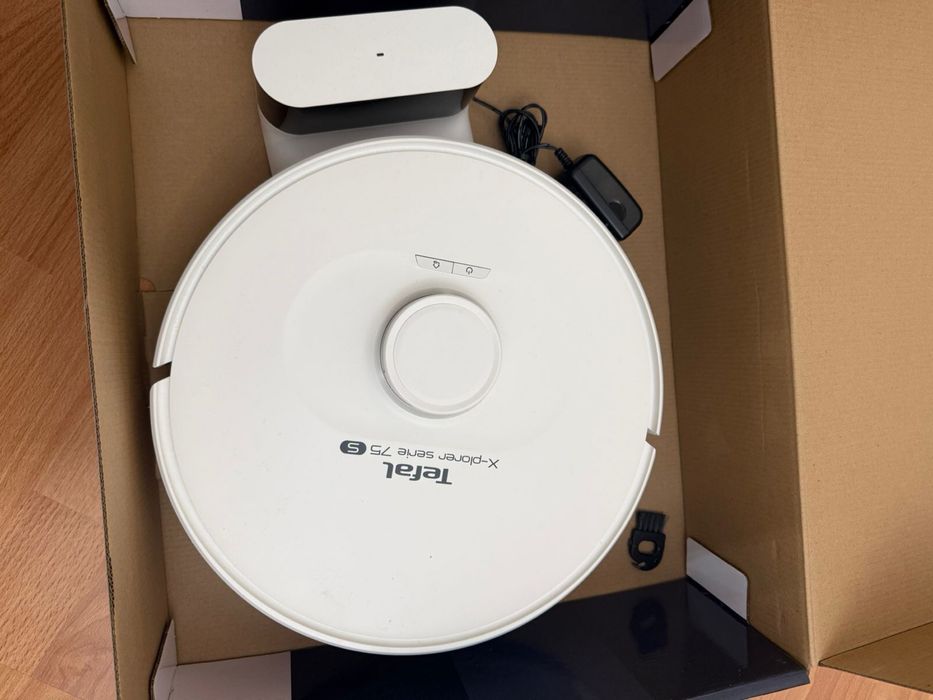 Продам робот-пылесос