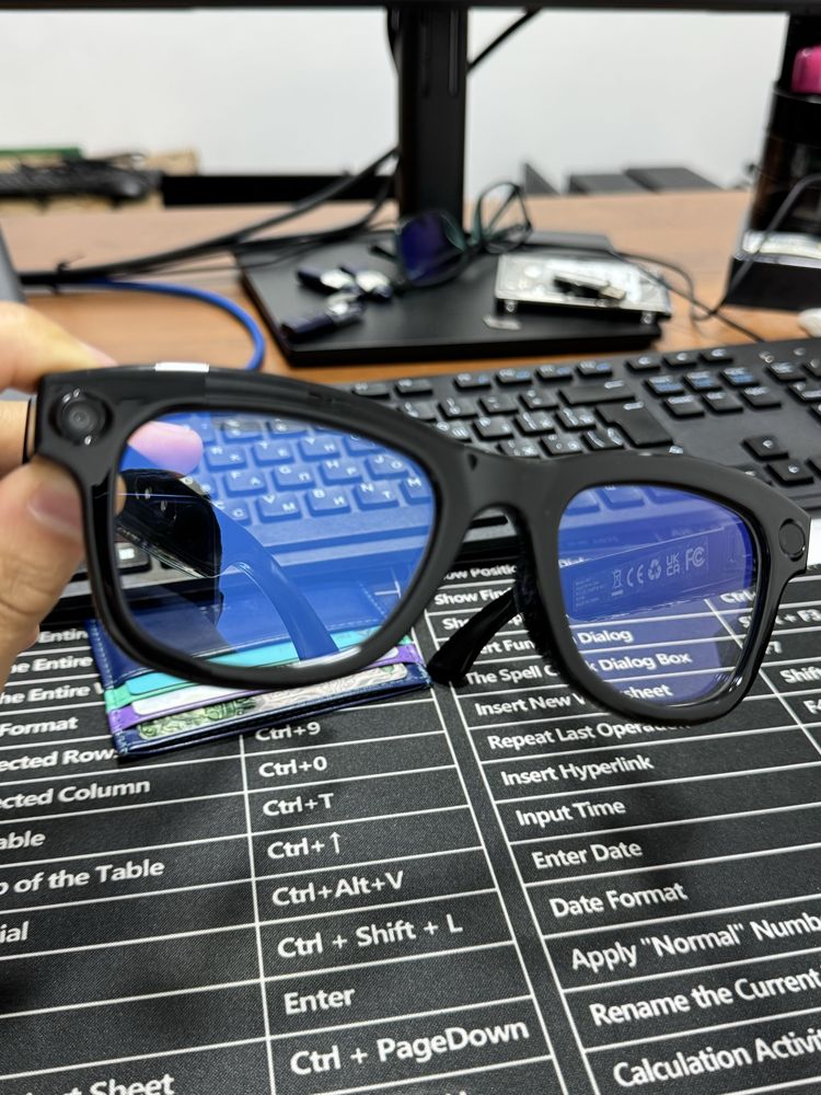 Kamerali Smart Ochki Rayban Meta ga oʻxshedi