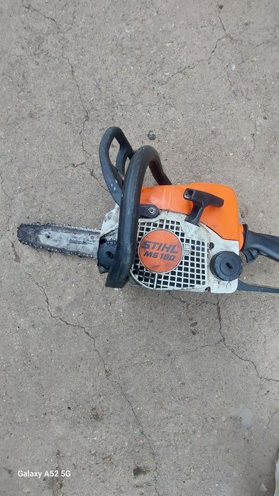 Vând drujba stihl de 180