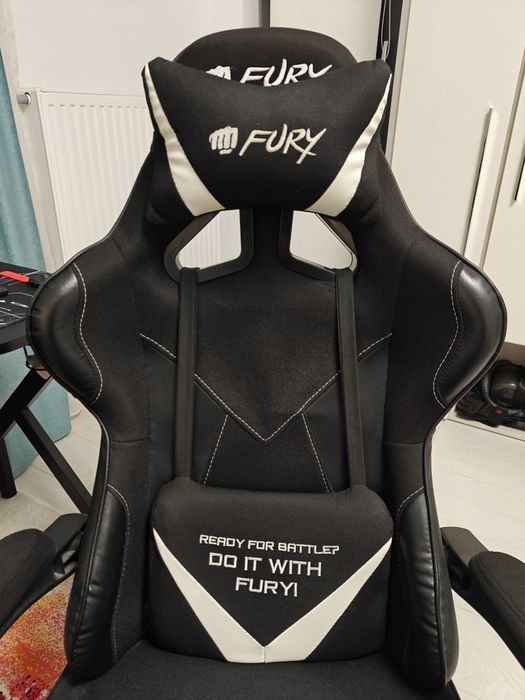 Scaun gaming Fury Avanger L Textil