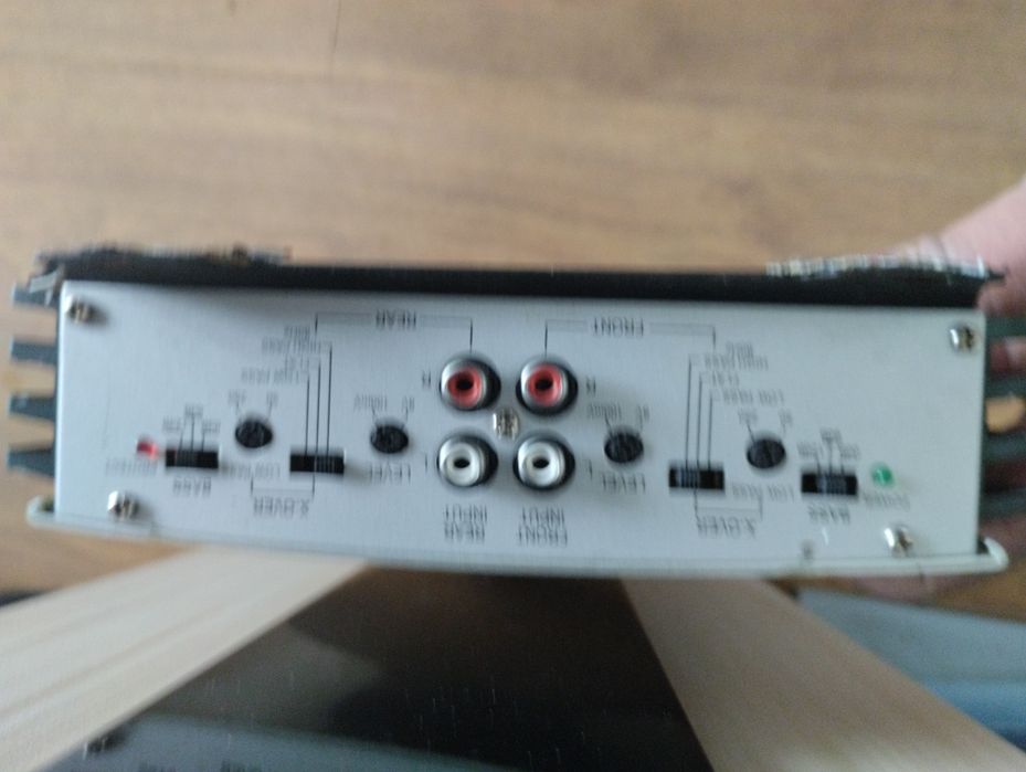 Субуфер Sony Exploit и Усилвател Blakpunt