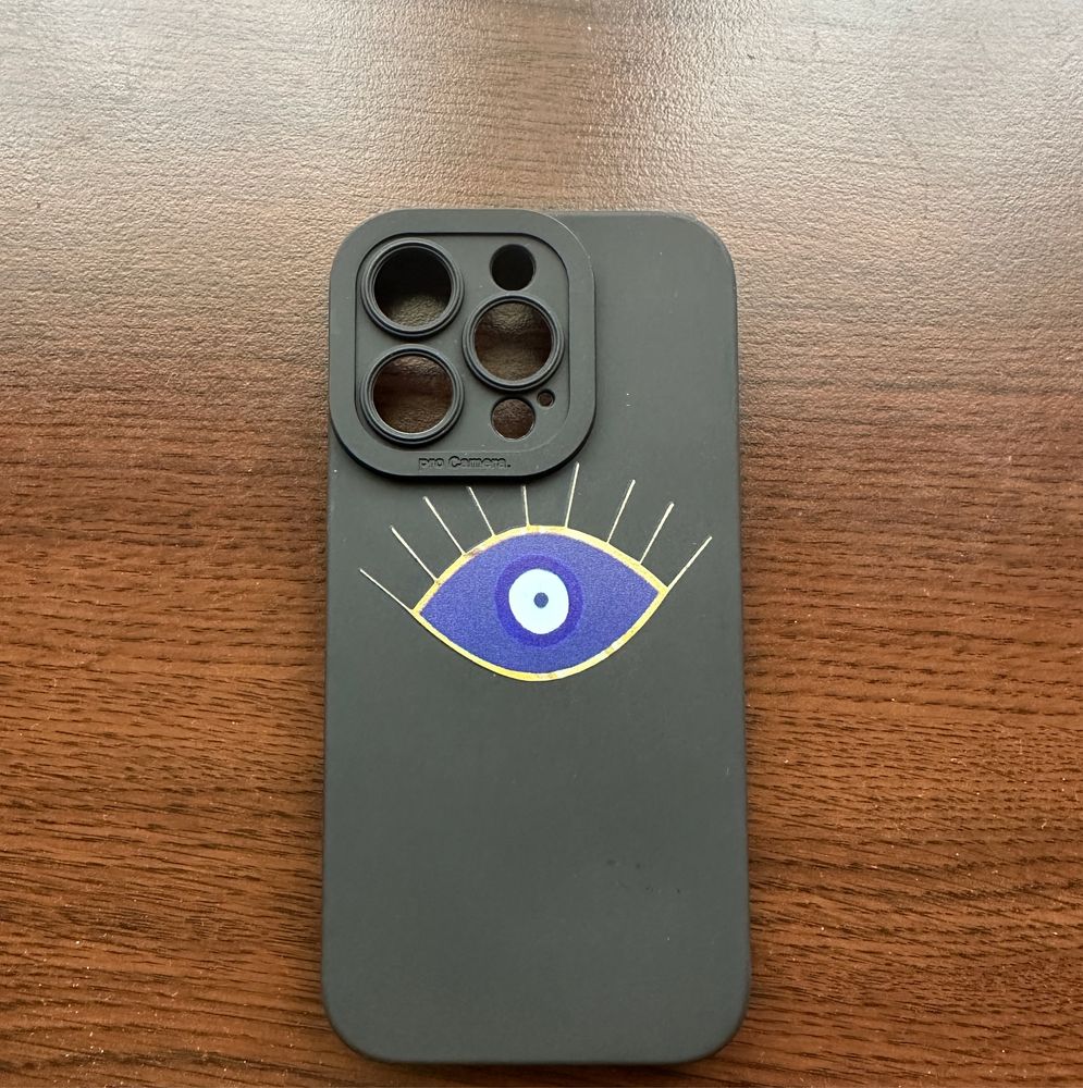 Нов кейс за iPhone 14 Pro