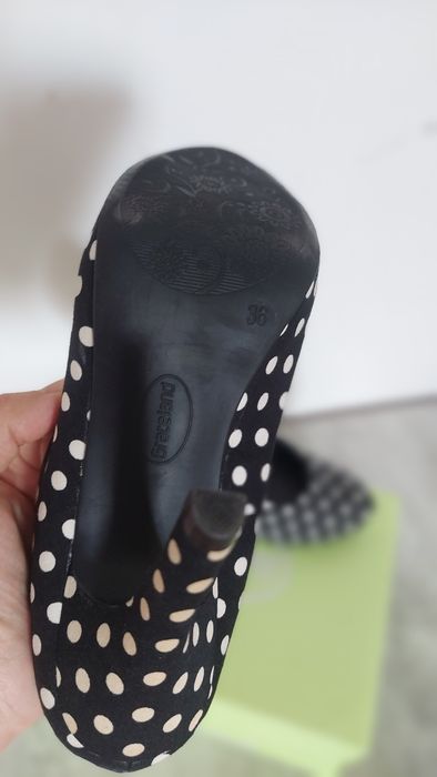 Pantofi cu toc,  deichman