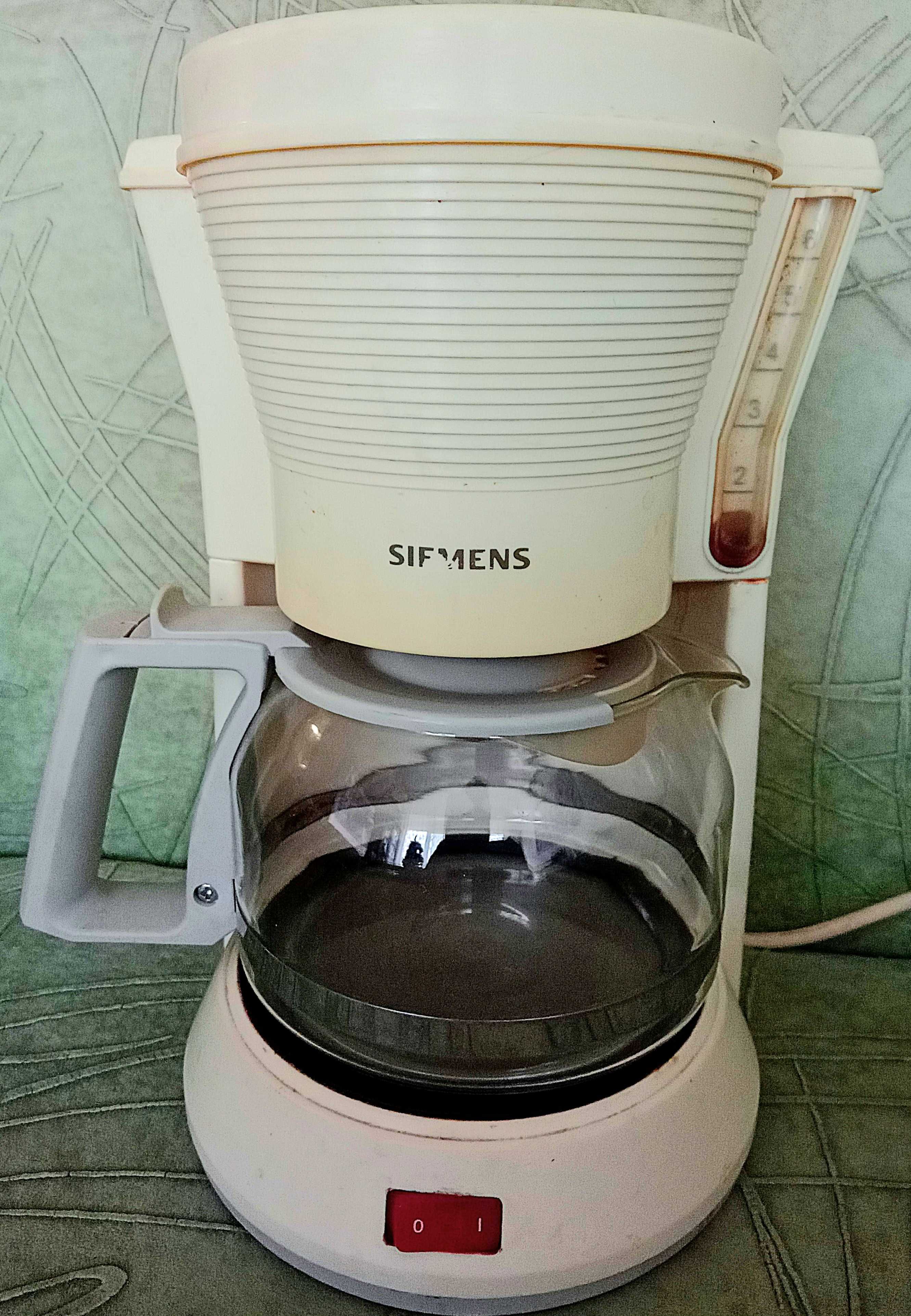 Машина за кафе ,,SIEMENS,, Германия Отлична 750 w
